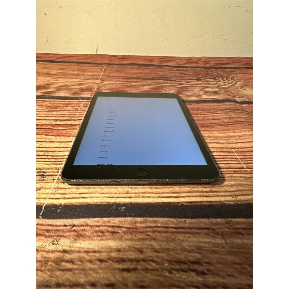 Apple iPad Mini 2 (Wi-Fi Only), A1489, Storage 16 GB, Screen Size 7.9 in